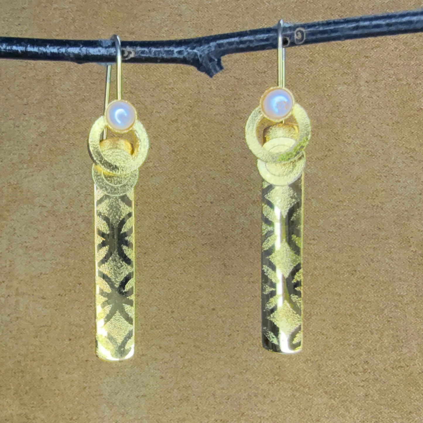French Loop Vermeil earrings with Pearls