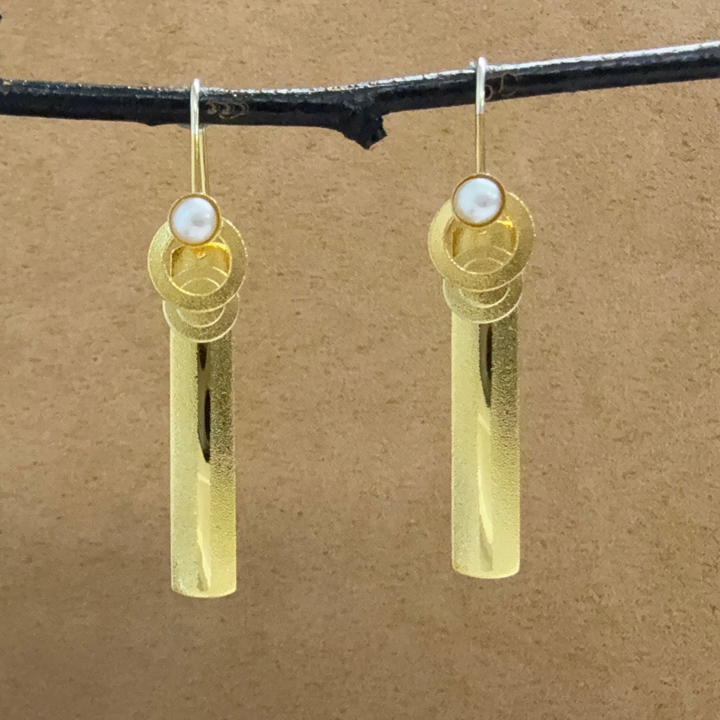 French Loop Vermeil earrings with Pearls