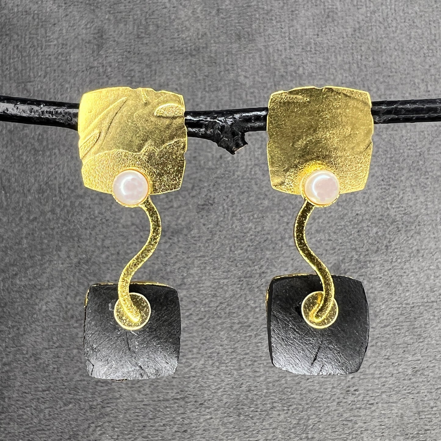 Anthracite Earrings