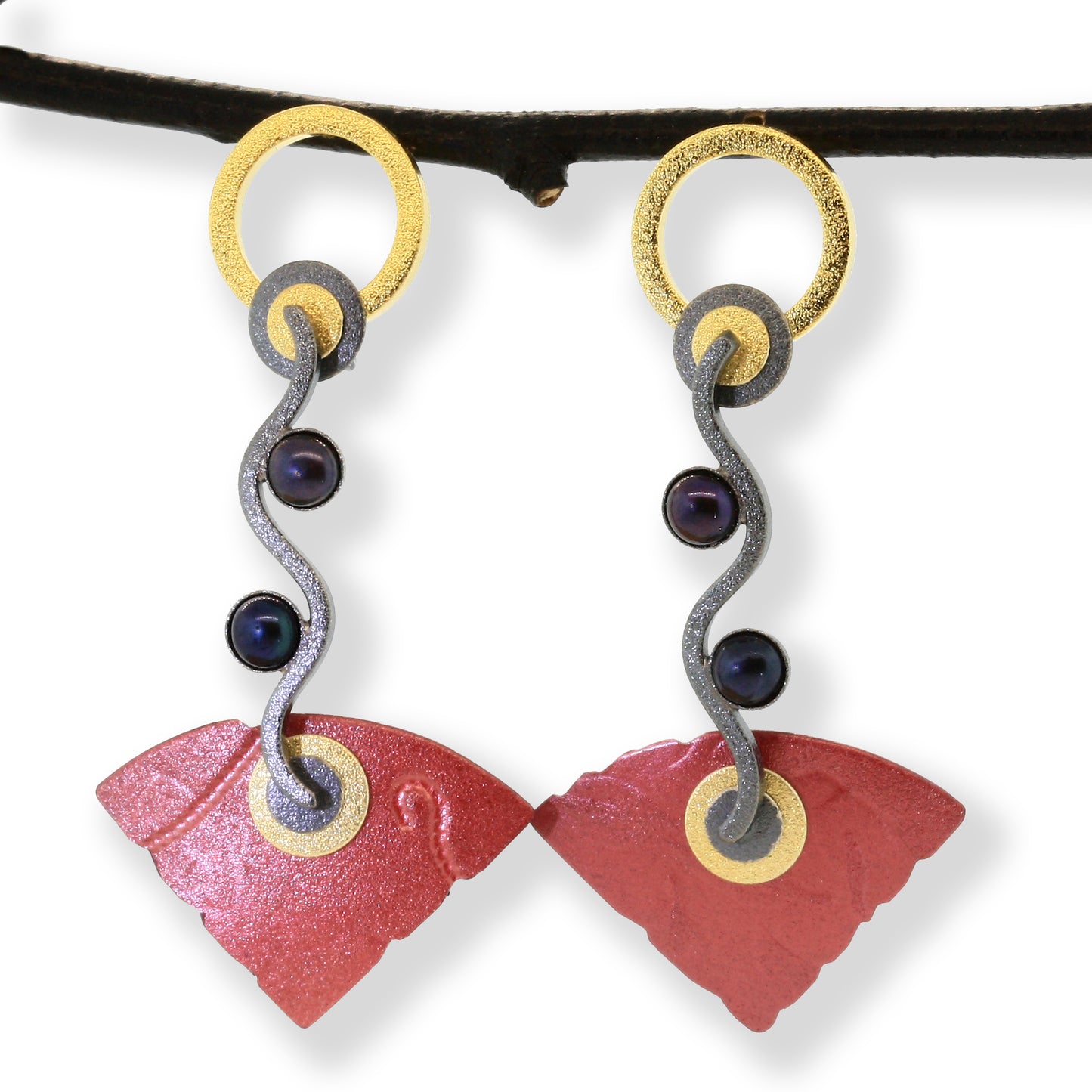 Hiirodo Wave Earrings