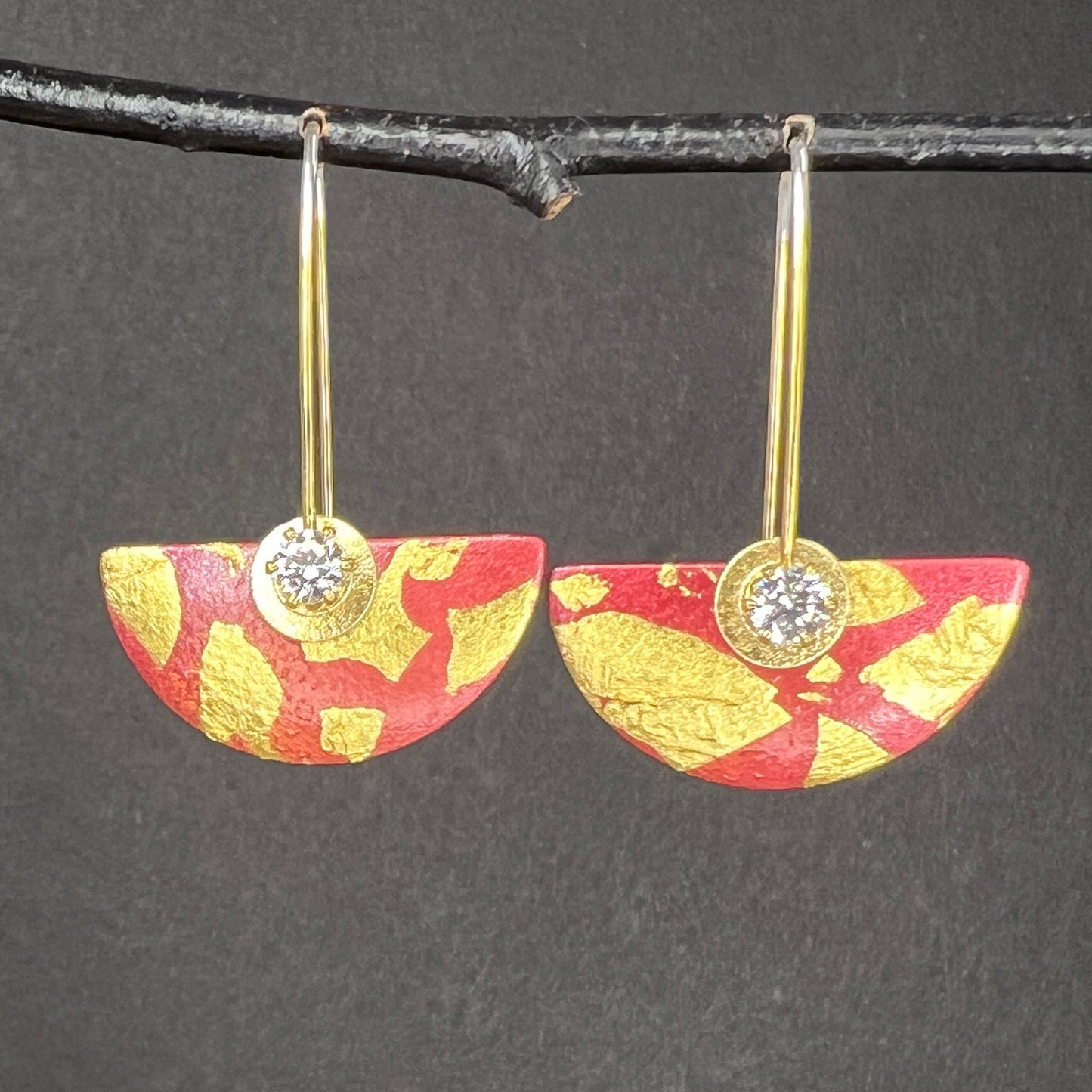 Small Hiirodo and "Raku" Goldleaf Earrings
