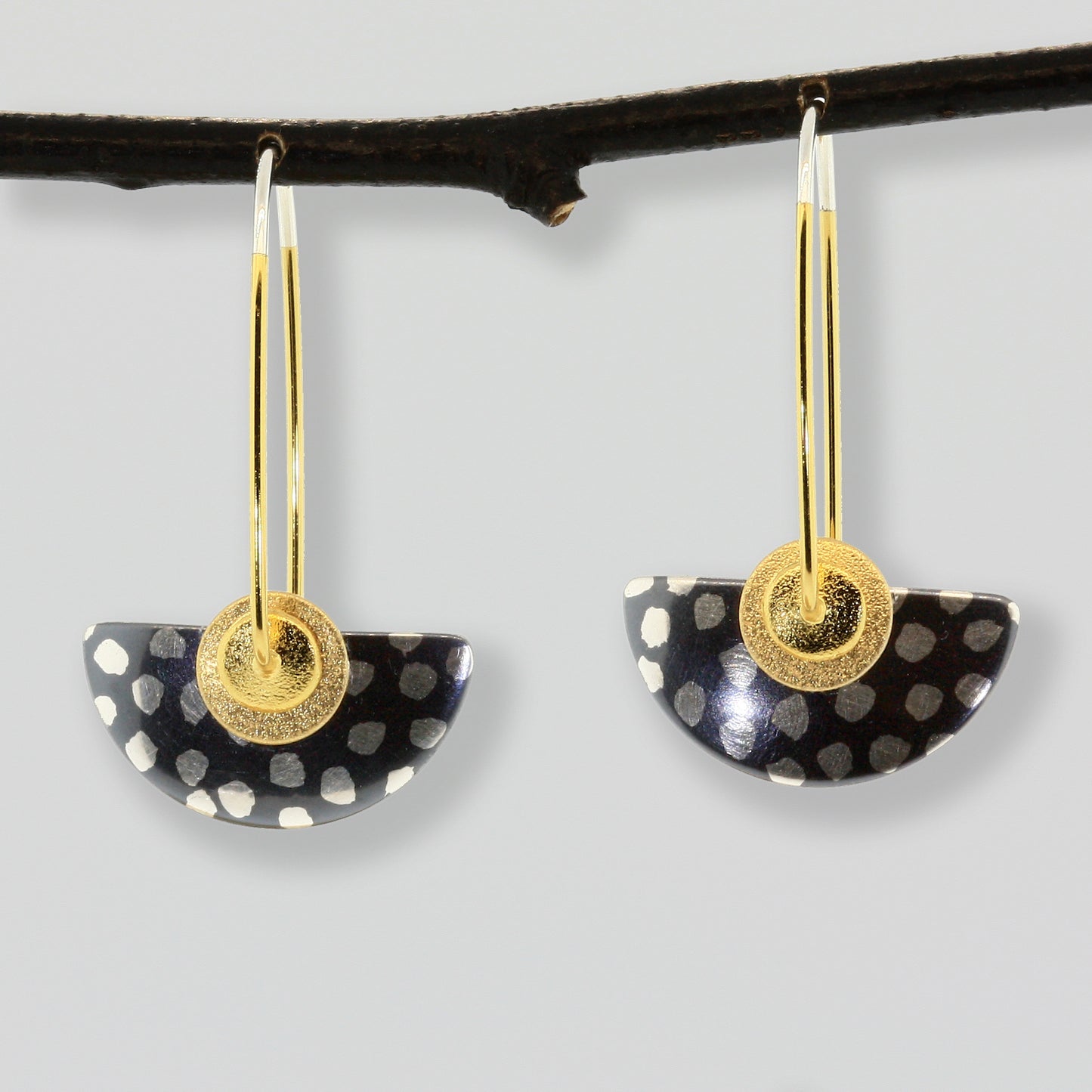 Tiny Half-Round Batik