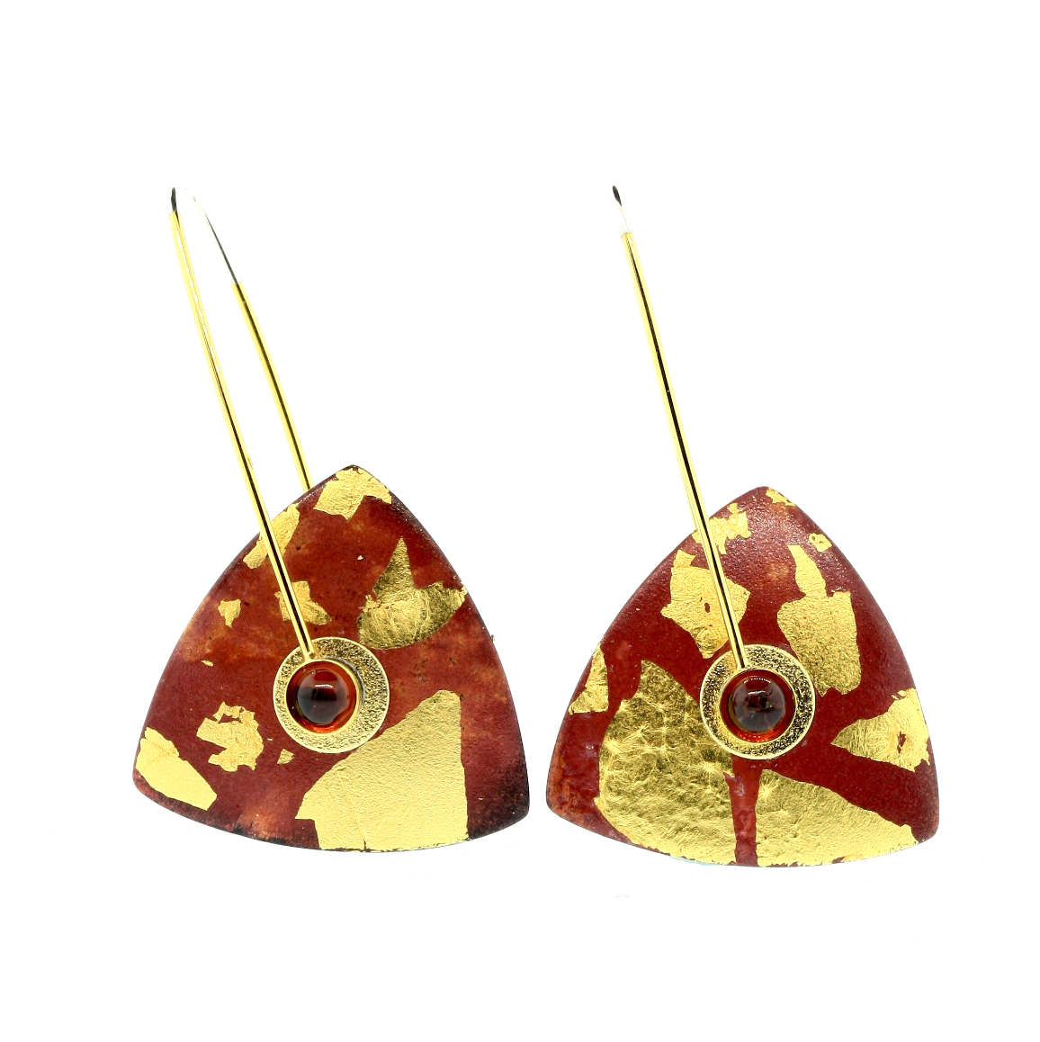 Medium Triangles--Hiirodo and "Raku"