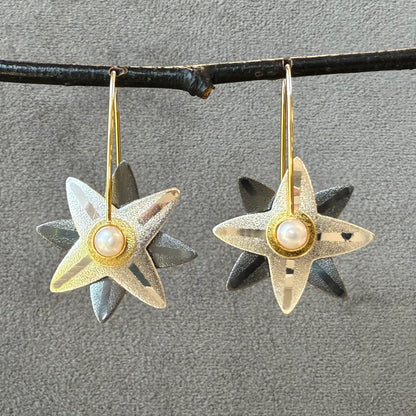 Starburst Earrings-Small Silver / Oxidized Silver / Cultured Pearl