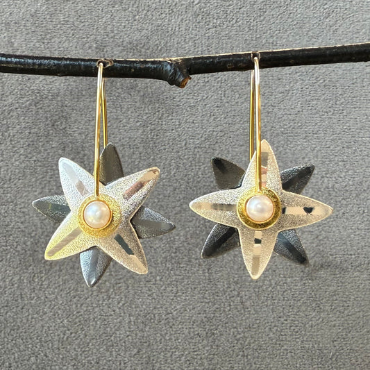 Starburst Earrings-Small Silver / Oxidized Silver / Cultured Pearl