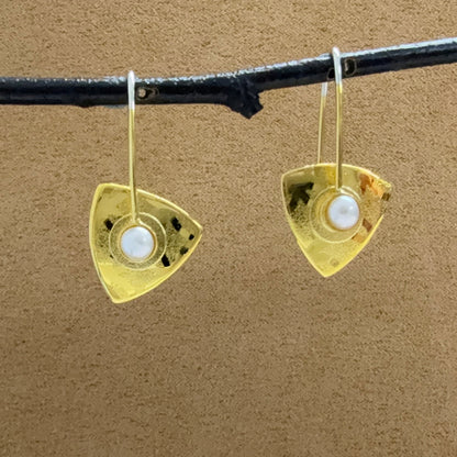 Tiny Vermeil Triangle earrings with Pearls