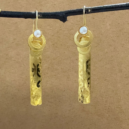 French Loop Vermeil earrings with Pearls