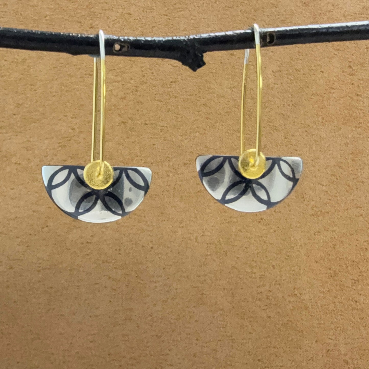 Tiny Half-Round "Batik" earrings