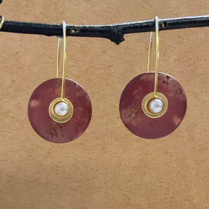 "Raku" Medium Circle Earrings with Natural Color Pearls