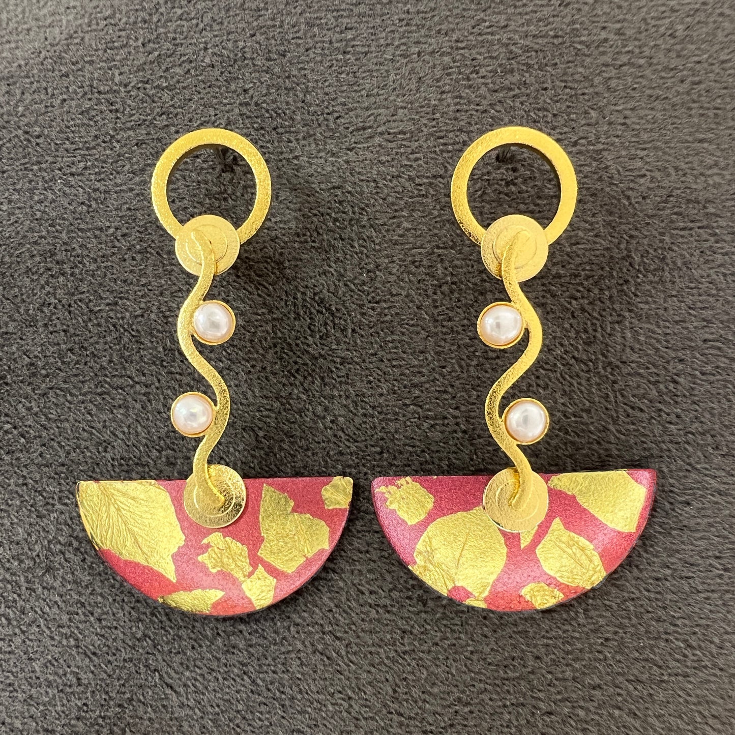 Hiirodo and Goldleaf Wave Earrings--3 Sizes