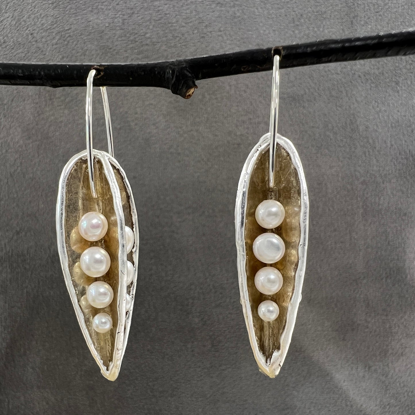 Small Mica Pods