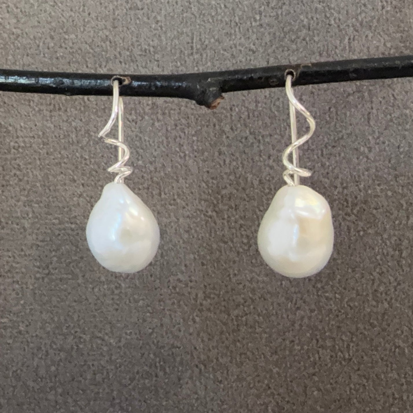 Pearl Tendril Drops 2026