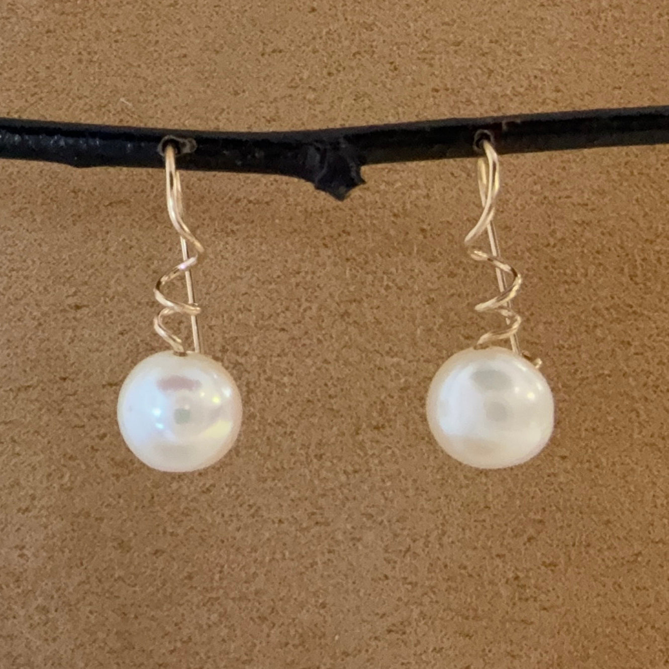 Pearl Tendril Drops 2026