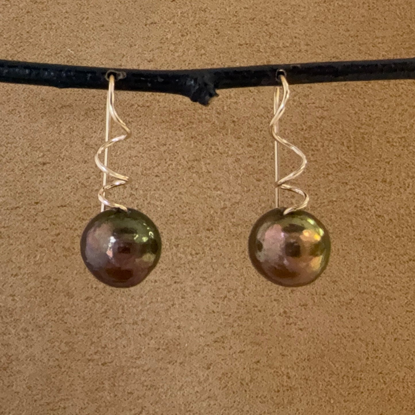 Pearl Tendril Drops 2026