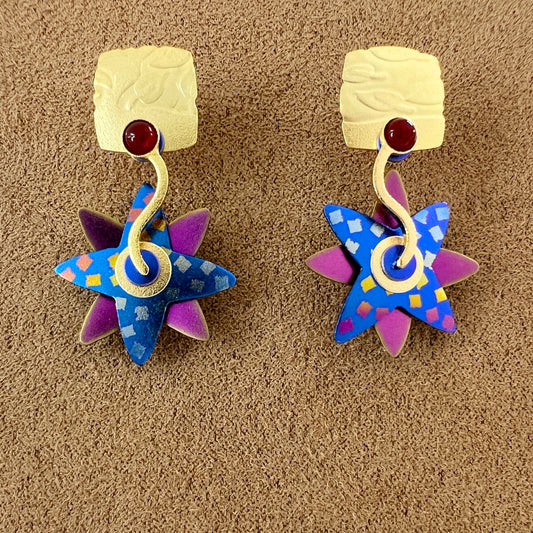 Posted Star Niobium earrings