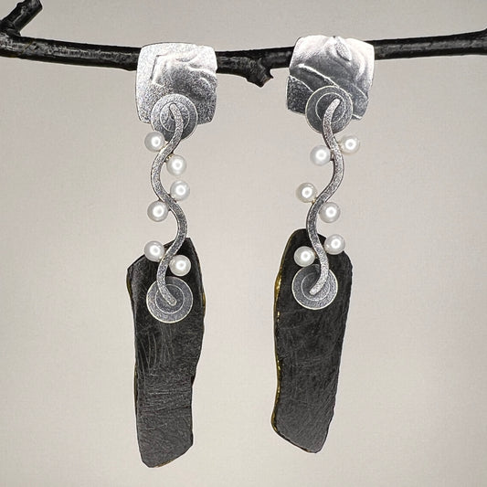 Anthracite and Pearl Earrings