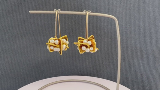 White Blossom earrings