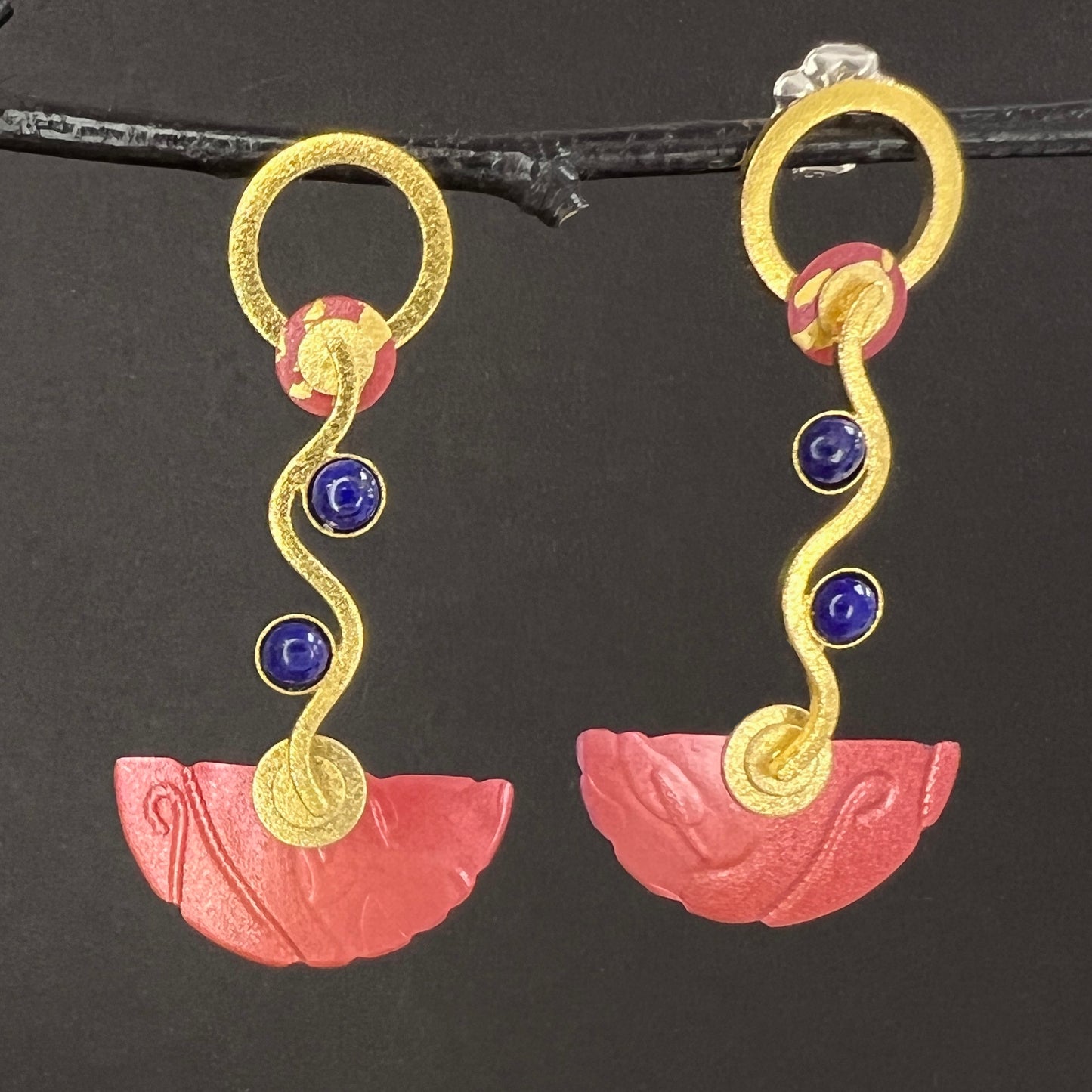 Hiirodo Wave Earrings