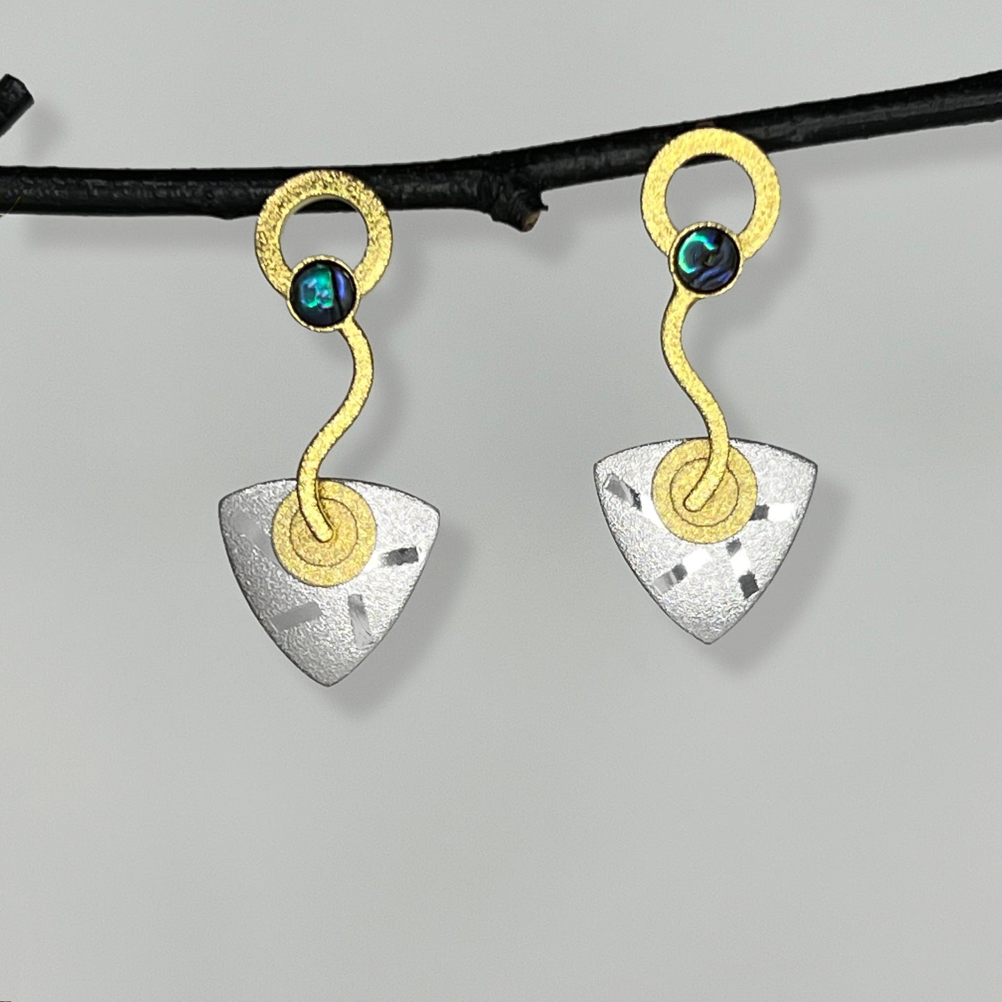 Tiny Posted Wave Triangle Collection 2025