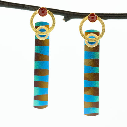 Medium Posted Bar Earrings