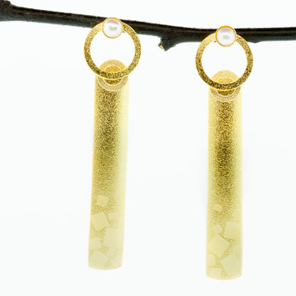 Medium Posted Bar Earrings